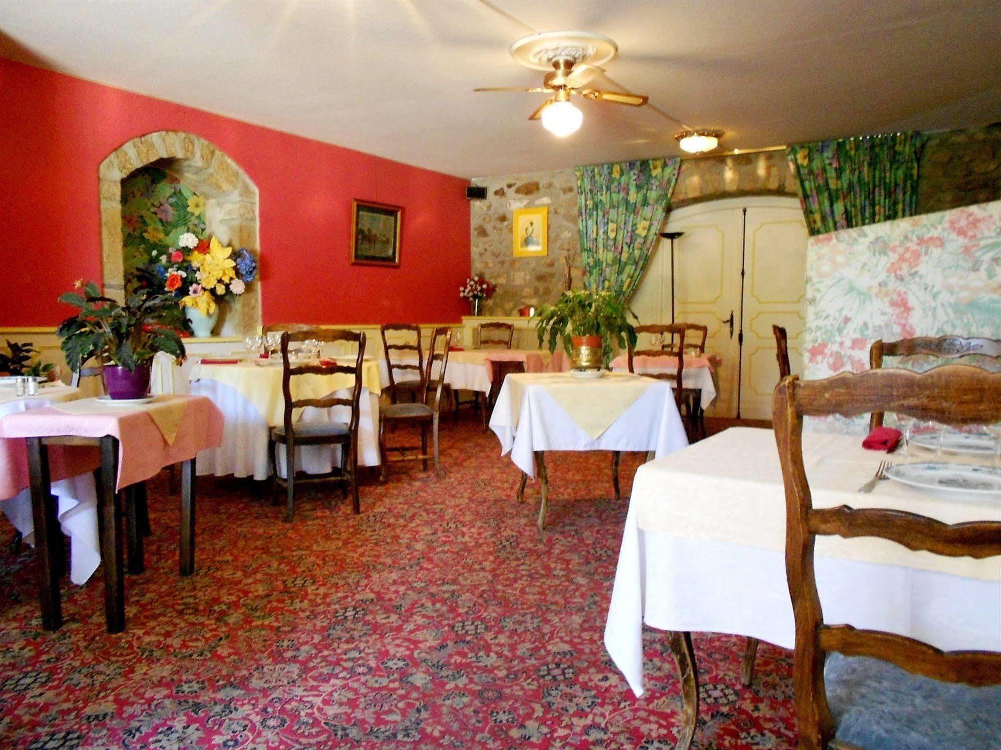 Restaurant Du Moulin De Barette Hotel 3*